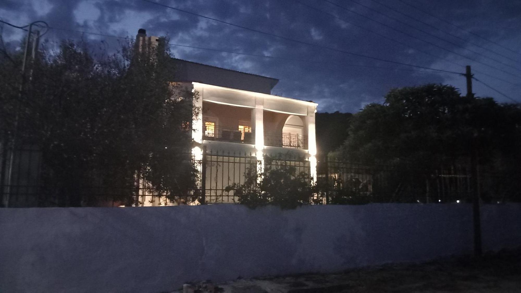 "Kochili Villa" Luxury Villa Agios Andreas  Ngoại thất bức ảnh